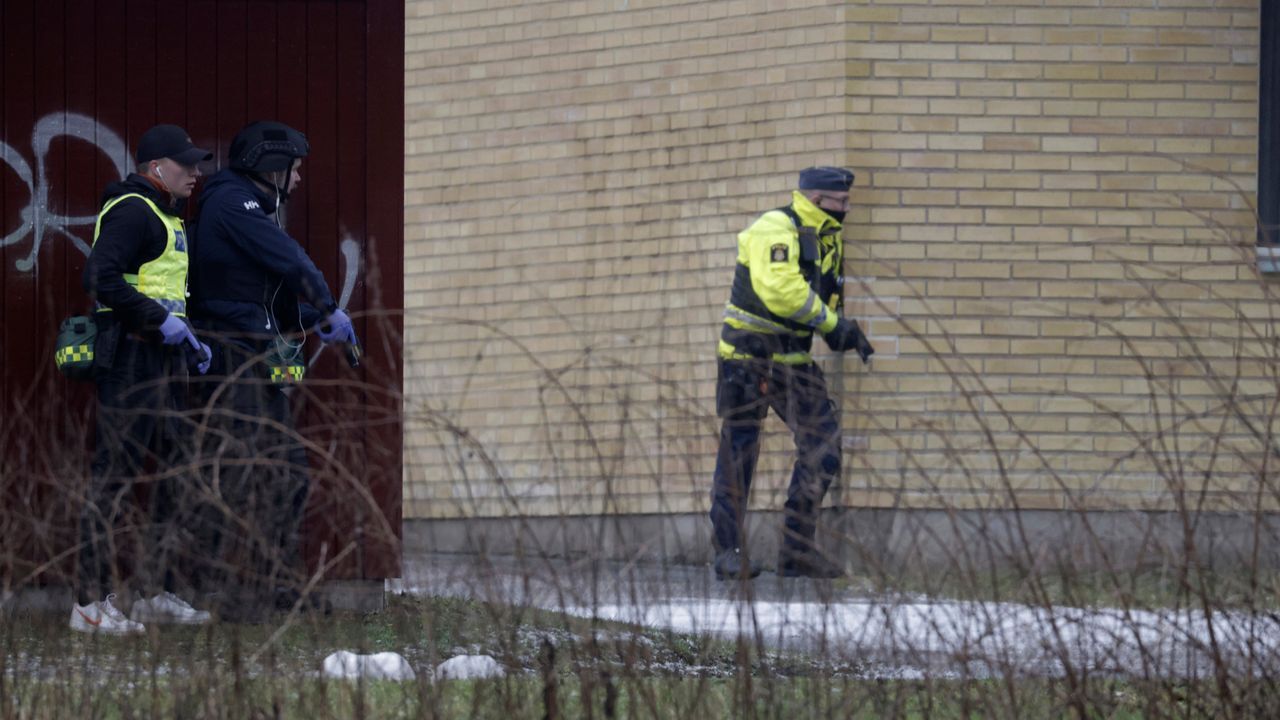 Five people shot at school in Sweden