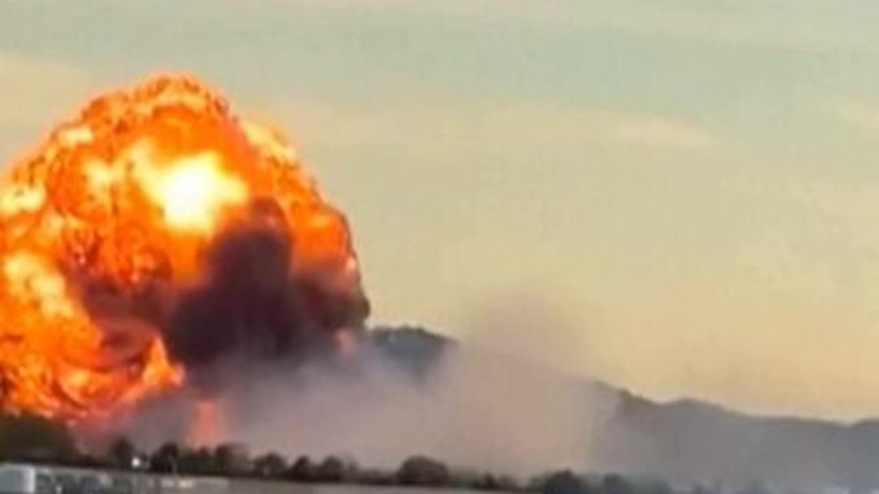 Crashed cargo plane erupts into fireball