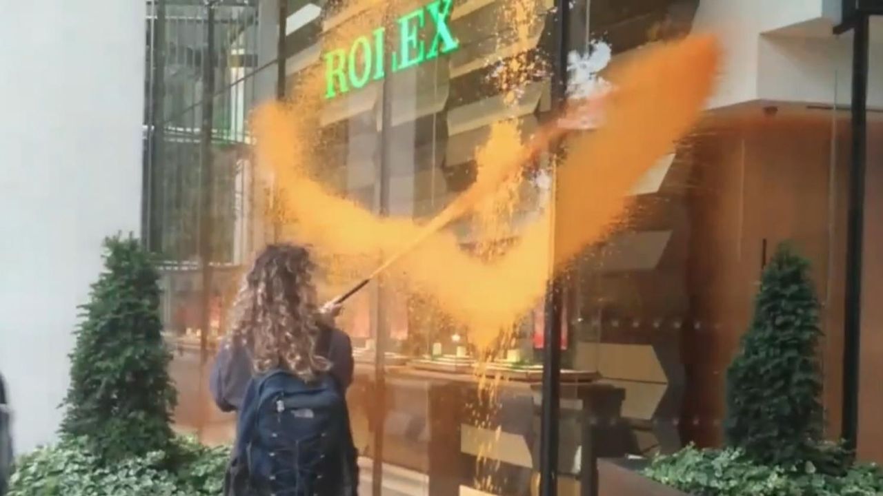 Just Stop Oil protesters spray paint on Rolex store in London